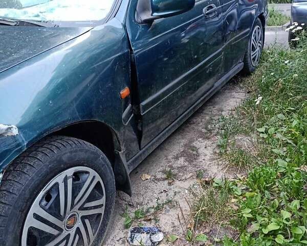 Зеленый Ровер 216, объемом двигателя 1.59 л и пробегом 280 тыс. км за 1200 $, фото 5 на Automoto.ua