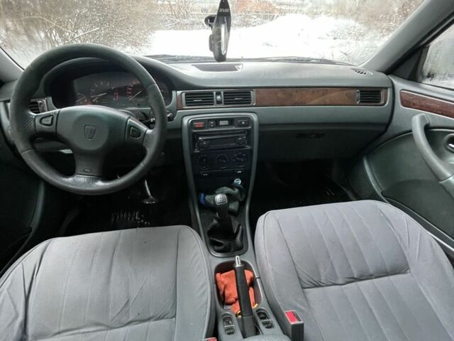 Белый Ровер 400, объемом двигателя 1.6 л и пробегом 100 тыс. км за 1112 $, фото 4 на Automoto.ua