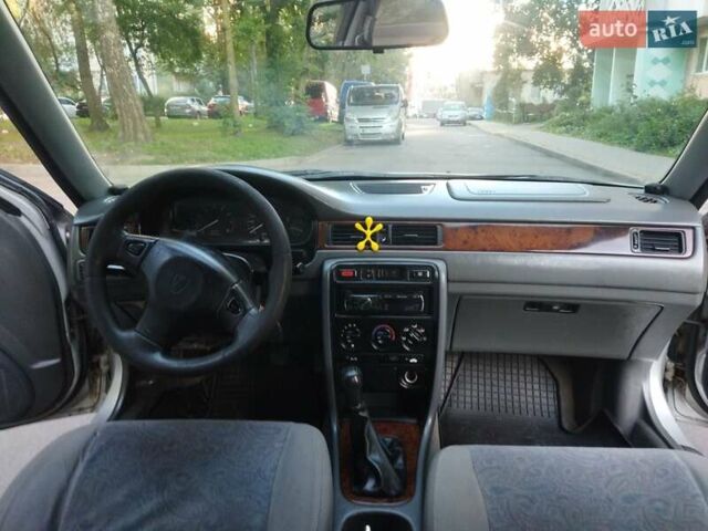 Серый Ровер 414, объемом двигателя 1.4 л и пробегом 323 тыс. км за 1650 $, фото 2 на Automoto.ua