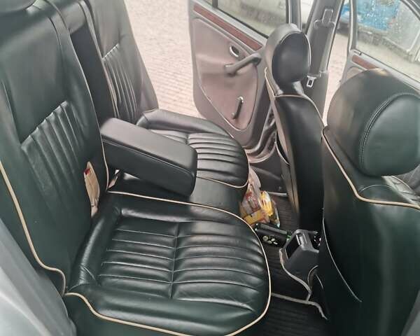 Серый Ровер 414, объемом двигателя 1.4 л и пробегом 380 тыс. км за 1400 $, фото 1 на Automoto.ua