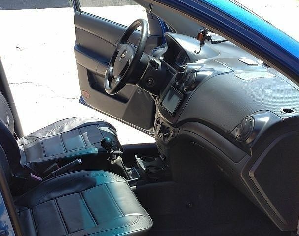 Синий Ровер 414, объемом двигателя 1.4 л и пробегом 238 тыс. км за 700 $, фото 3 на Automoto.ua