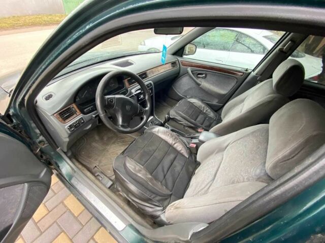 Зеленый Ровер 416, объемом двигателя 1.6 л и пробегом 400 тыс. км за 700 $, фото 1 на Automoto.ua