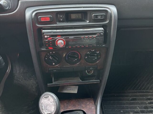 Ровер 45 2002 у Каменце-Подольском на Automoto.ua Чорний Ровер 45, об'ємом двигуна 2 л та пробігом 2 тис. км за 3000 $, фото 10 на Automoto.ua