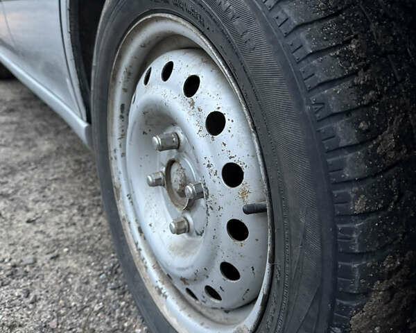 Серый Ровер 620, объемом двигателя 2 л и пробегом 300 тыс. км за 1200 $, фото 7 на Automoto.ua