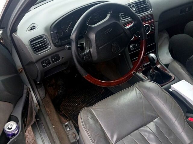 Серый Ровер 620, объемом двигателя 2 л и пробегом 0 тыс. км за 1650 $, фото 5 на Automoto.ua