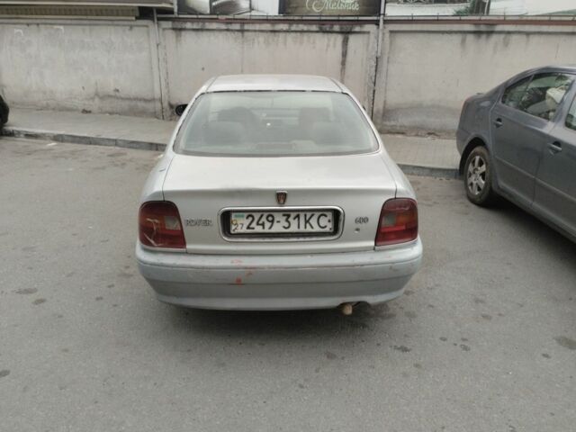 Серый Ровер 620, объемом двигателя 2 л и пробегом 350 тыс. км за 1209 $, фото 3 на Automoto.ua