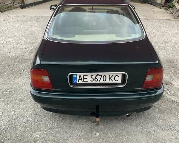 Зеленый Ровер 620, объемом двигателя 2 л и пробегом 999 тыс. км за 700 $, фото 1 на Automoto.ua