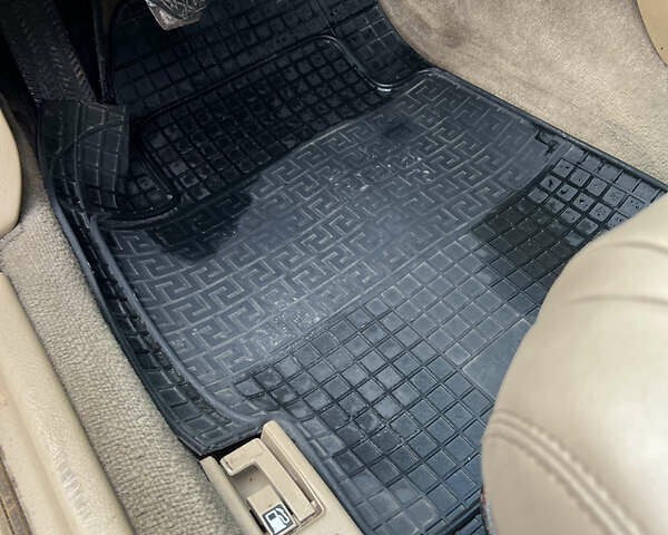 Ровер 620 1995 в Чернигове на Automoto.ua Зеленый Ровер 620, объемом двигателя 2 л и пробегом 412 тыс. км за 1599 $, фото 25 на Automoto.ua