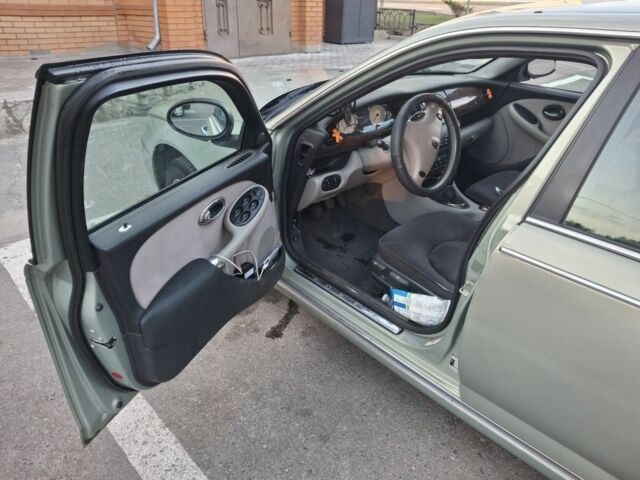 Ровер 75 2004 у Павлограде на Automoto.ua Бежевий Ровер 75, об'ємом двигуна 2 л та пробігом 193 тис. км за 2880 $, фото 7 на Automoto.ua