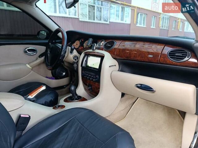 Черный Ровер 75, объемом двигателя 1.8 л и пробегом 291 тыс. км за 2999 $, фото 14 на Automoto.ua