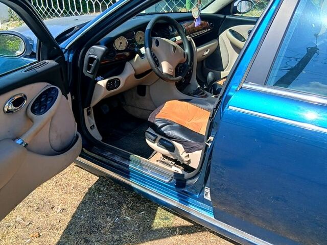 Ровер 75 1999 в Овидиополе на Automoto.ua Синий Ровер 75, объемом двигателя 2 л и пробегом 333 тыс. км за 2900 $, фото 3 на Automoto.ua
