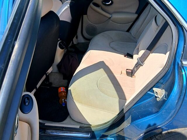 Ровер 75 1999 в Овидиополе на Automoto.ua Синий Ровер 75, объемом двигателя 2 л и пробегом 333 тыс. км за 2900 $, фото 5 на Automoto.ua