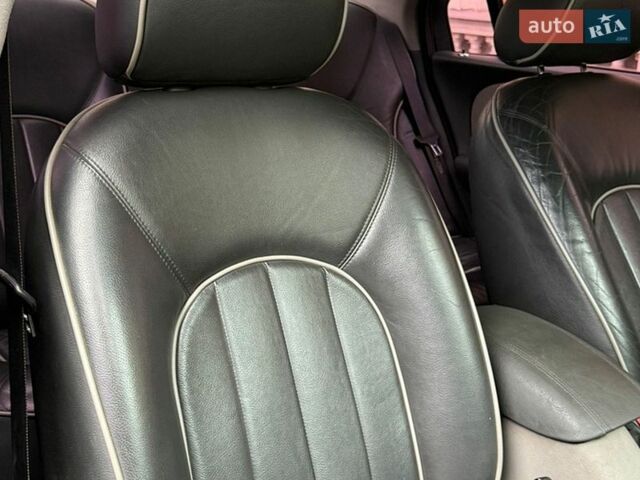Синій Ровер 75, об'ємом двигуна 2 л та пробігом 251 тис. км за 2850 $, фото 18 на Automoto.ua