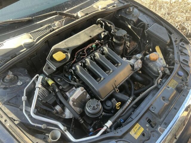 Синий Ровер 75, объемом двигателя 2 л и пробегом 100 тыс. км за 800 $, фото 4 на Automoto.ua