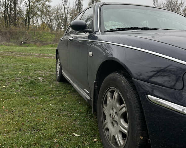 Синий Ровер 75, объемом двигателя 2 л и пробегом 240 тыс. км за 4700 $, фото 6 на Automoto.ua