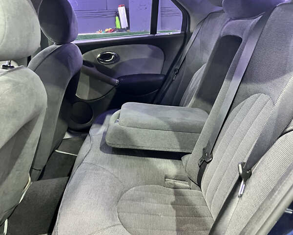 Синий Ровер 75, объемом двигателя 1.8 л и пробегом 260 тыс. км за 3800 $, фото 43 на Automoto.ua