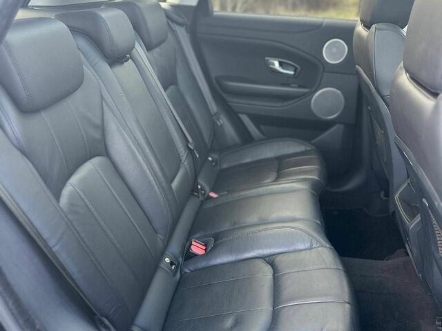 Черный Ровер Рендж Ровер, объемом двигателя 2 л и пробегом 140 тыс. км за 16929 $, фото 5 на Automoto.ua