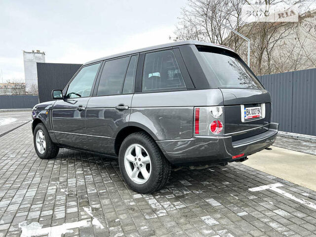 Сірий Ровер Range Rover, об'ємом двигуна 3 л та пробігом 308 тис. км за 13900 $, фото 1 на Automoto.ua