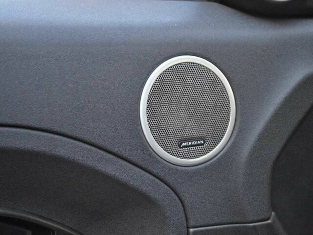 Серый Ровер Рендж Ровер, объемом двигателя 2 л и пробегом 239 тыс. км за 15000 $, фото 5 на Automoto.ua