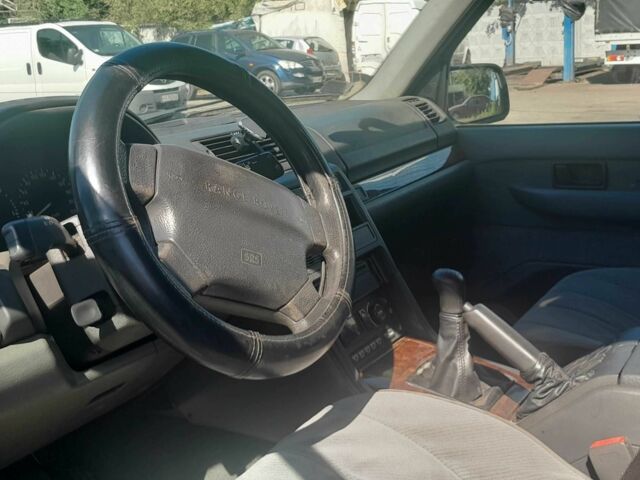 Синий Ровер Рендж Ровер, объемом двигателя 2.5 л и пробегом 224 тыс. км за 3077 $, фото 5 на Automoto.ua