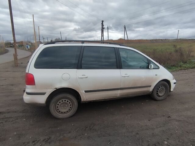 Білий Сеат Альхамбра, об'ємом двигуна 1.9 л та пробігом 441 тис. км за 1650 $, фото 3 на Automoto.ua