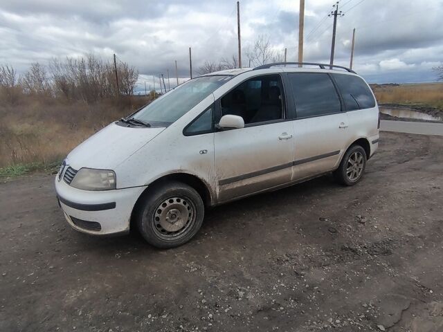 Білий Сеат Альхамбра, об'ємом двигуна 1.9 л та пробігом 441 тис. км за 1650 $, фото 1 на Automoto.ua