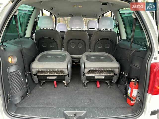 Білий Сеат Альхамбра, об'ємом двигуна 1.8 л та пробігом 320 тис. км за 6500 $, фото 18 на Automoto.ua