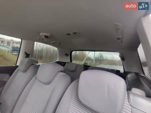 Белый Сеат Альхамбра, объемом двигателя 2 л и пробегом 320 тыс. км за 9200 $, фото 26 на Automoto.ua