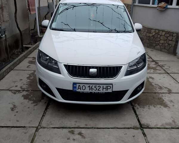 Белый Сеат Альхамбра, объемом двигателя 1.97 л и пробегом 176 тыс. км за 14700 $, фото 1 на Automoto.ua