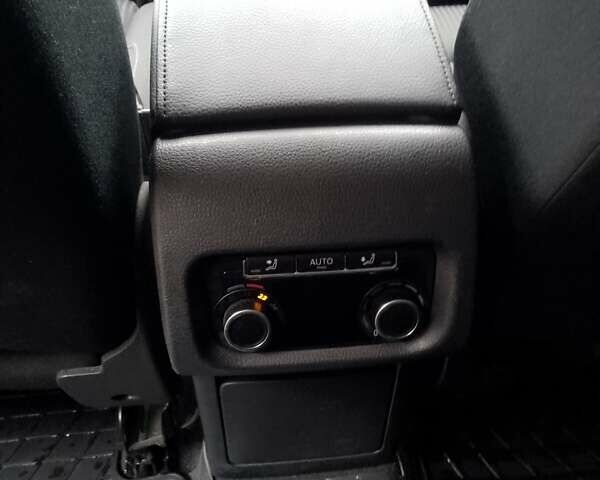 Белый Сеат Альхамбра, объемом двигателя 1.97 л и пробегом 176 тыс. км за 14700 $, фото 14 на Automoto.ua