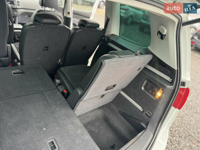 Белый Сеат Альхамбра, объемом двигателя 2 л и пробегом 250 тыс. км за 16350 $, фото 33 на Automoto.ua