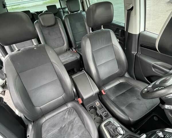 Білий Сеат Альхамбра, об'ємом двигуна 1.97 л та пробігом 72 тис. км за 19999 $, фото 16 на Automoto.ua