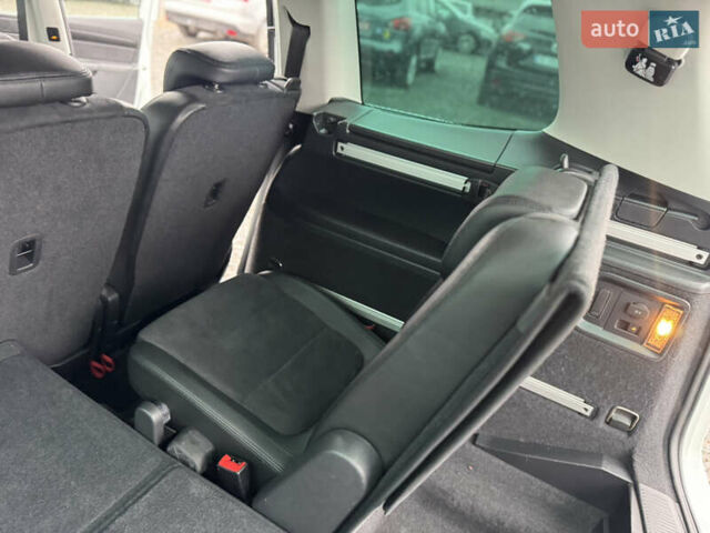 Белый Сеат Альхамбра, объемом двигателя 2 л и пробегом 250 тыс. км за 16350 $, фото 46 на Automoto.ua