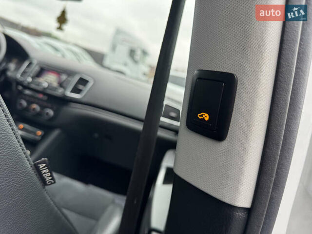 Белый Сеат Альхамбра, объемом двигателя 2 л и пробегом 250 тыс. км за 16350 $, фото 58 на Automoto.ua