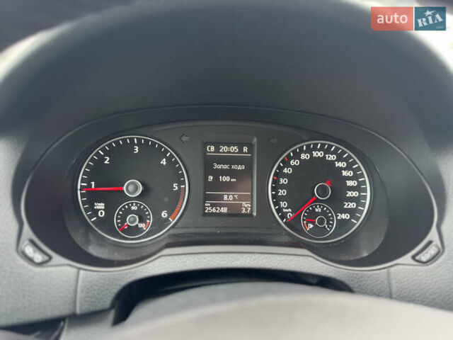 Белый Сеат Альхамбра, объемом двигателя 2 л и пробегом 250 тыс. км за 16350 $, фото 63 на Automoto.ua