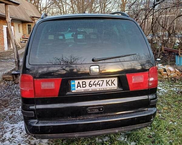 Черный Сеат Альхамбра, объемом двигателя 1.9 л и пробегом 300 тыс. км за 5000 $, фото 2 на Automoto.ua