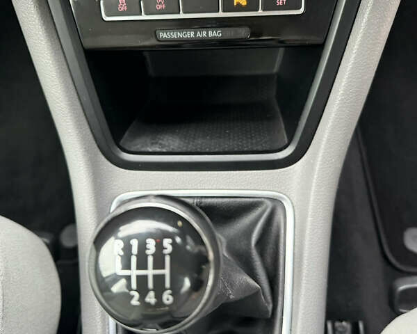 Чорний Сеат Альхамбра, об'ємом двигуна 2 л та пробігом 193 тис. км за 13399 $, фото 37 на Automoto.ua