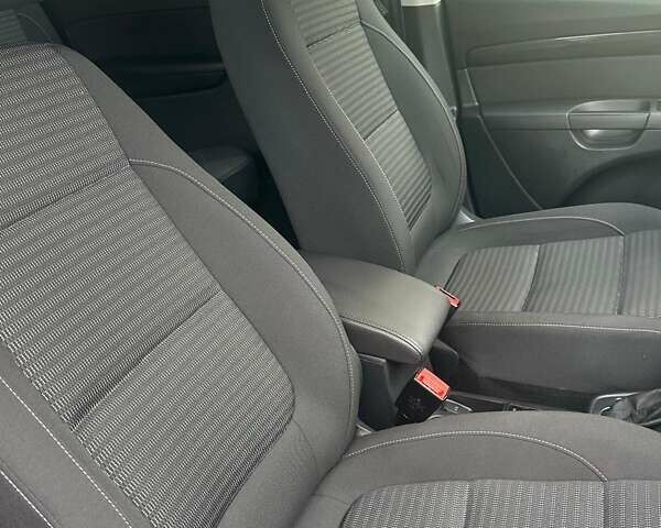 Чорний Сеат Альхамбра, об'ємом двигуна 2 л та пробігом 235 тис. км за 25500 $, фото 22 на Automoto.ua