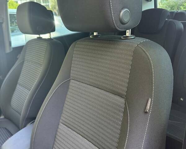 Чорний Сеат Альхамбра, об'ємом двигуна 2 л та пробігом 235 тис. км за 25500 $, фото 23 на Automoto.ua