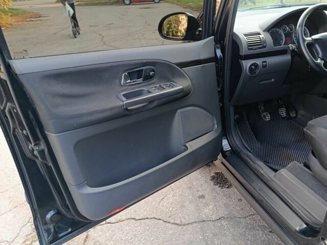 Чорний Сеат Альхамбра, об'ємом двигуна 2 л та пробігом 308 тис. км за 7550 $, фото 14 на Automoto.ua