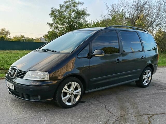 Чорний Сеат Альхамбра, об'ємом двигуна 2 л та пробігом 308 тис. км за 7550 $, фото 5 на Automoto.ua