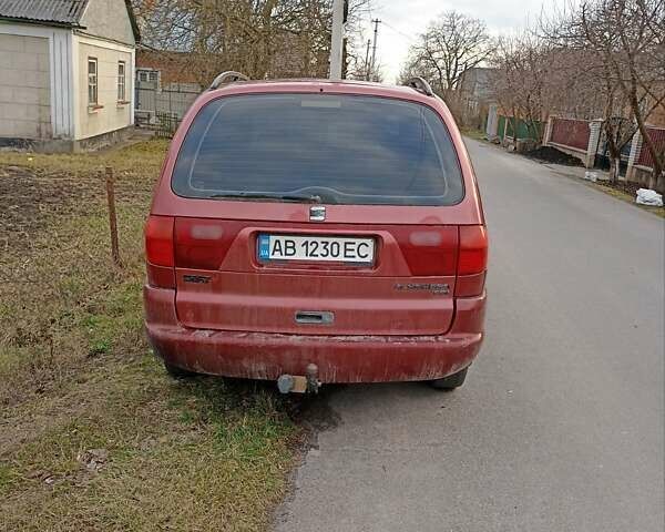 Красный Сеат Альхамбра, объемом двигателя 1.9 л и пробегом 344 тыс. км за 2300 $, фото 2 на Automoto.ua