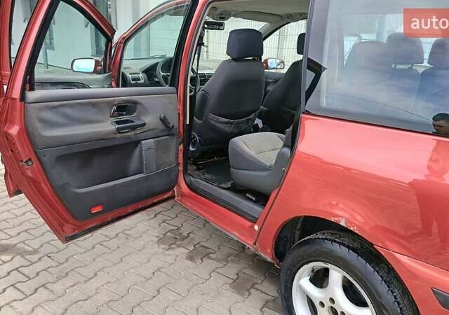 Красный Сеат Альхамбра, объемом двигателя 1.9 л и пробегом 357 тыс. км за 3599 $, фото 13 на Automoto.ua