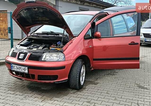 Красный Сеат Альхамбра, объемом двигателя 1.9 л и пробегом 357 тыс. км за 3599 $, фото 7 на Automoto.ua