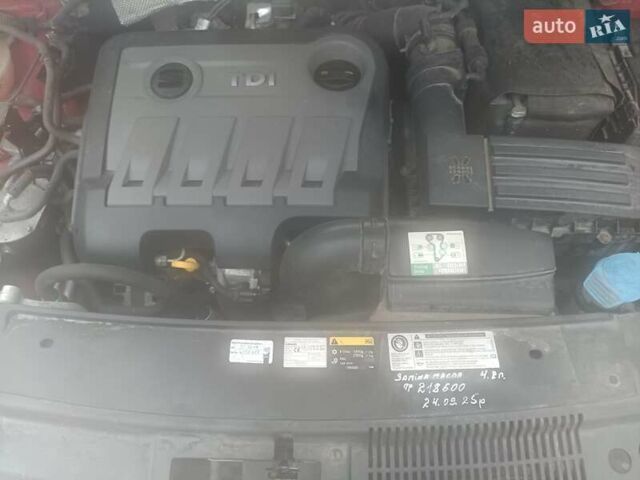 Красный Сеат Альхамбра, объемом двигателя 1.97 л и пробегом 220 тыс. км за 13500 $, фото 13 на Automoto.ua