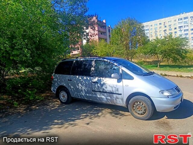 Серый Сеат Альхамбра, объемом двигателя 2 л и пробегом 0 тыс. км за 1000 $, фото 3 на Automoto.ua