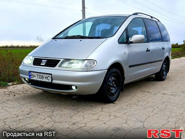 Сеат Альхамбра 1997 в Раздельной на Automoto.ua Серый Сеат Альхамбра, объемом двигателя 2 л и пробегом 426 тыс. км за 1999 $, фото 1 на Automoto.ua