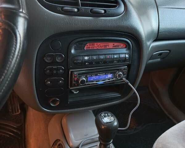 Серый Сеат Альхамбра, объемом двигателя 1.9 л и пробегом 525 тыс. км за 2700 $, фото 5 на Automoto.ua