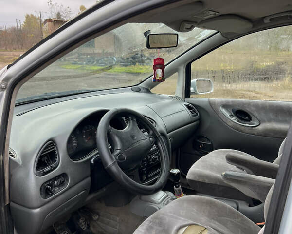 Сірий Сеат Альхамбра, об'ємом двигуна 1.98 л та пробігом 498 тис. км за 2400 $, фото 10 на Automoto.ua