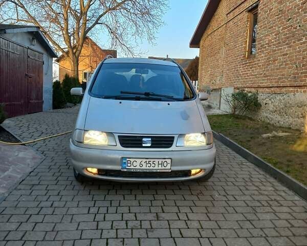 Серый Сеат Альхамбра, объемом двигателя 1.9 л и пробегом 525 тыс. км за 2700 $, фото 1 на Automoto.ua